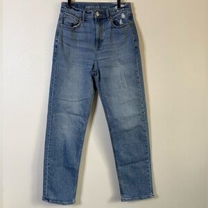 American Eagle 90s Boyfriend Jeans Highest Rise Light Wash Distressed 4 Long